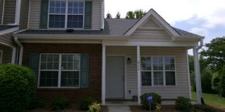 Greensboro Townhouse near Wendover Ave and I-40. Gallery 1