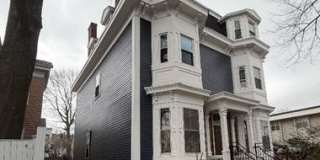 183-184 Prospect St. Gallery 10