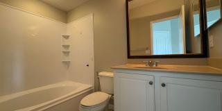 Updated 2BR Condo with Garage in Hunter’s Creek Gallery 19