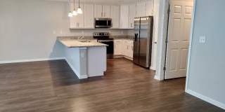 Excellent 3 Bedroom 2 Bath House for Rent. Best Part of Town near Everything! Gallery 8