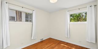 673 N Park Boulevard Gallery 16