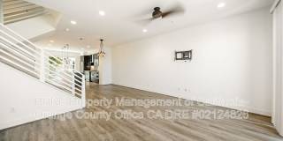 661 W 17th Street Gallery 32