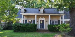 2541 Surrey Wood Dr Gallery 1