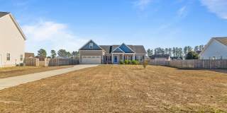 3 bedroom 2 bathroom with a bonus room Gallery 45