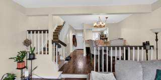 Spacious 2BR Condo Finished Basement in Aurora Gallery 5