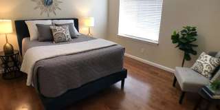 1818 Moore Boulevard Gallery 15