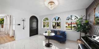 5237 La Gorce Drive Gallery 3