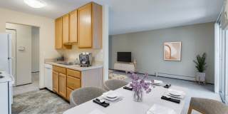 Chateau Montreal Gallery 4