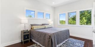 135 Cedar Street unit: 105 Gallery 20