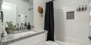 Amazing Lago Vista home! Gallery 8