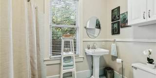 2 Bed 2 Bath House in Duckpond with 2 Car Garage! Gallery 23