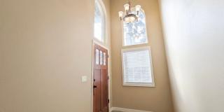 This Beautiful Updated Lake Oswego Home in a Spectacular Setting in the Heart of Lake Oswego is Coming Soon! Gallery 3