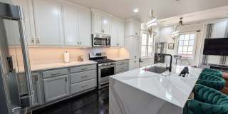 Furnished Home in Deep Deuce Gallery 9