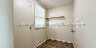 3 bedroom 1.5 bath near 17th & Fairlawn Gallery 9