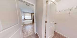 Beautiful 2 Story Home in W Richland Gallery 32