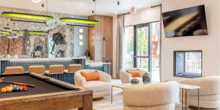 The Lindy Gallery 21