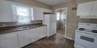 1223 N Cottage Gallery 3