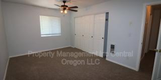 2010 NE Full Moon Dr Gallery 17