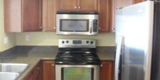 MATURIN - LUXURY 2 BED 2 BATH 2 STORY CONDO W/ POOL / TENNIS & 2 PARKING SPACES Gallery 9