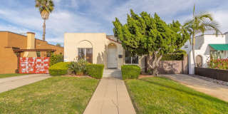 2 Bed/1 Bath North Park Spanish Craftsman w/ Yard + Driveway Parking Gallery 1