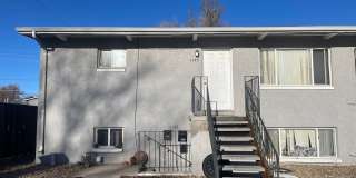 2BD Garden-Level Home | Off-Street Parking Gallery 2