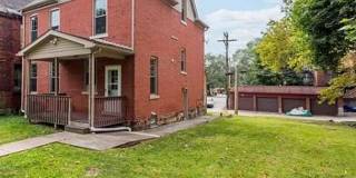 Beautifully remodeled 6 BR, 1.5 Bath brick home on level double-lot in Wilkinsburg! Gallery 30