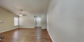 1620 N Cherry St Gallery 5