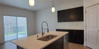 522 Bedrock Loop, West Richland - Experience the Best of West Richland Living! Gallery 10
