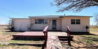 Cozy 3-Bedroom Home with Spacious Front Porch – Perfect for Small Families! Gallery 1