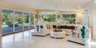 2 Bowie Road Gallery 11