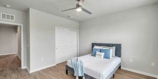 RISE Sereno Gallery 75