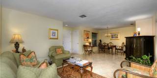 5652 Eichen Circle E Gallery 5
