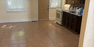 Newly renovated 3-Bedroom home in Elmwood park Gallery 3