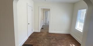 927 N Chester Avenue Gallery 5