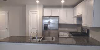 Charming 3 bedroom in Republic Creek! Gallery 33