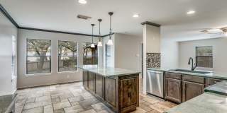 Spacious 3-bedroom home in the highly desirable Parkwood Subdivision Gallery 15