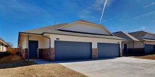 Luxury 3 Bedroom 2 Bathroom Duplex in Bethany, OK LAWN CARE INCLUDED (ALL APPLIANCES INCLUDED) Gallery 1