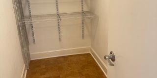 Hollywood Luxury 2 Bed Condo! Gallery 24