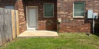 3 Bedroom Townhome with ALL APPLIANCES at a great price!! Gallery 16