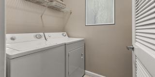 The Vale at Baymeadows Gallery 6