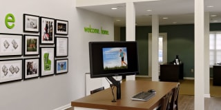 eaves Fairfax City Gallery 19