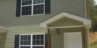 2Bedroom, 1.5 Bath Townhouse Gallery 1