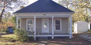 Comfortable Home in Nevada, MO! Gallery 1
