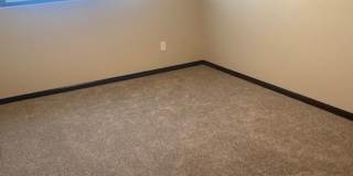 Modern 3 Bedroom Home with Garage & Fenced Yard for Rent! Gallery 12