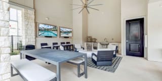 OXLY Apartments Gallery 20