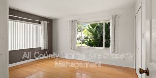 2725 N Myrtle Ave Gallery 15