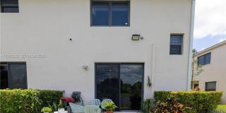 345 NE 194th Ln Gallery 23