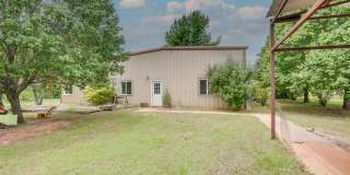 Country Living at Its Finest – 40 Acres, Shops & Barndominium Gallery 1