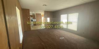 2 Bedroom, 2 Bath. Mobile Home with W/D Hook-ups and Fenced Back Yard Gallery 4