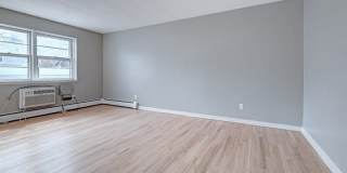 138 Roseland Ave Gallery 1